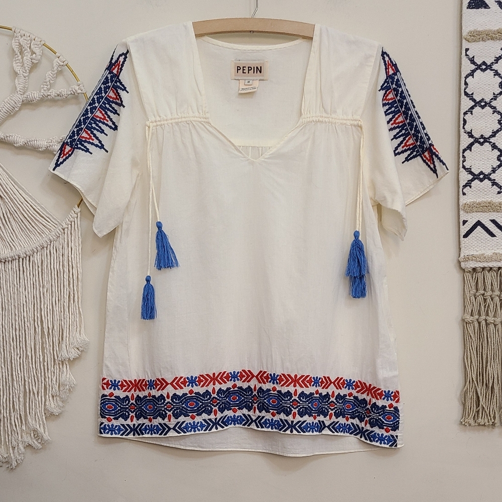 ☆ SOLD ☆ Anthropologie Pepin Embroidered Tassel Top - Picture 3 of 9